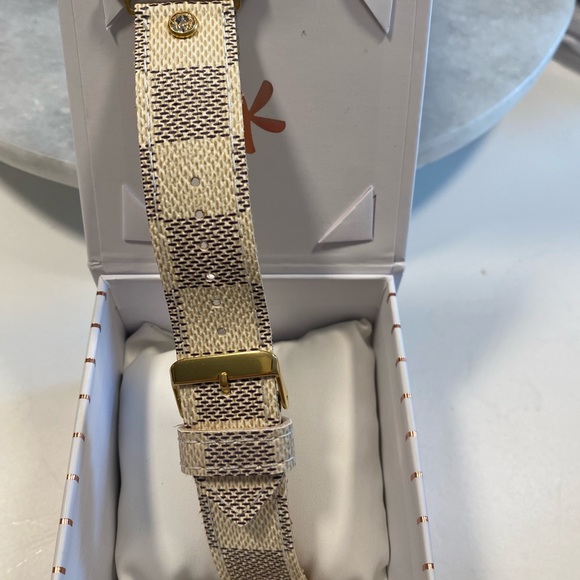 LOUIS VUITTON Spark*l Band - Picture 3 of 4